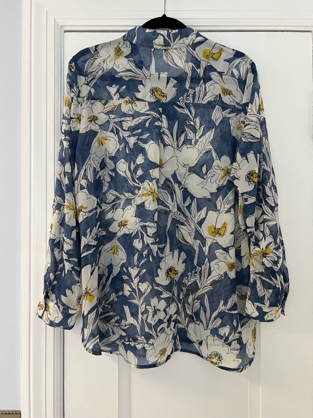 Hope Springs Blue and White Floral Button-Up Sheer Blouse Size L - Picture 3 of 6